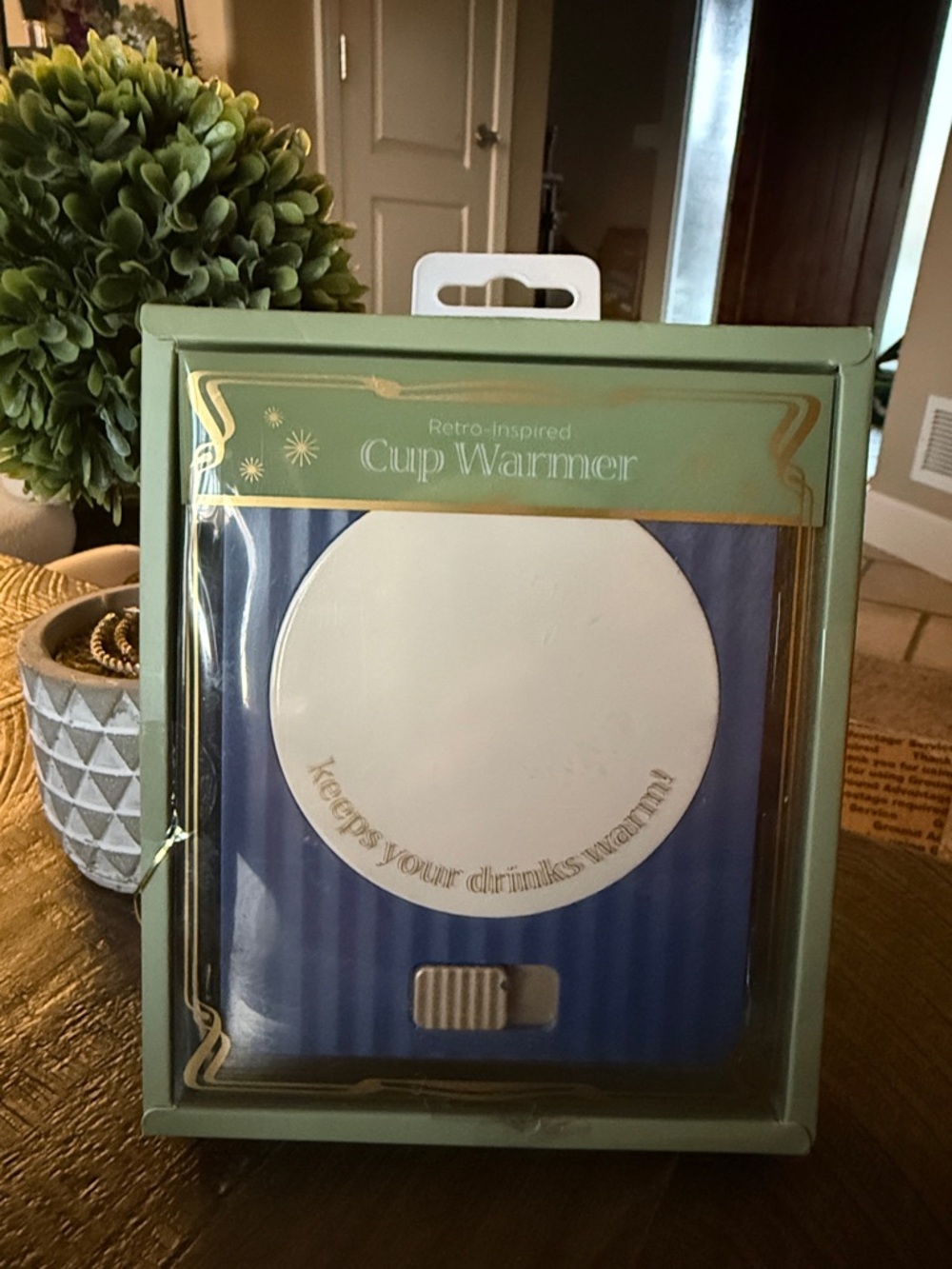 Retro-Inspired Cup Warmer in Blues and White - New!